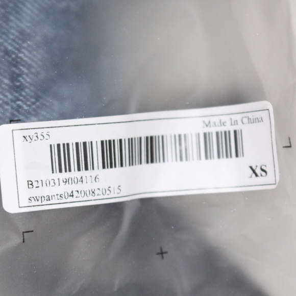 Shein, distressed high waisted jeans  XSmall - Picture 8 of 9